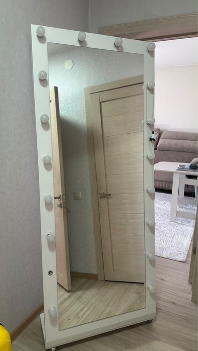 Полдам стол письменный