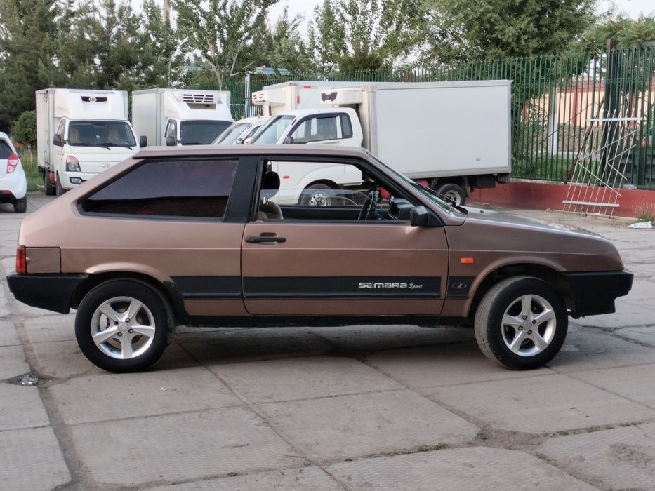 Лада 2108 сотилади