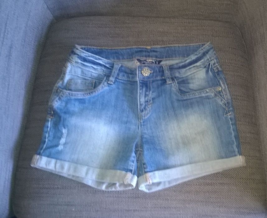 Бермуди за момче и къси панталони за момиче / H&M/ LC Waikiki