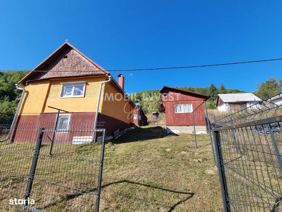 Exclusivitate! Casa in Avram Iancu cu teren de 26.621 mp, 4 camere