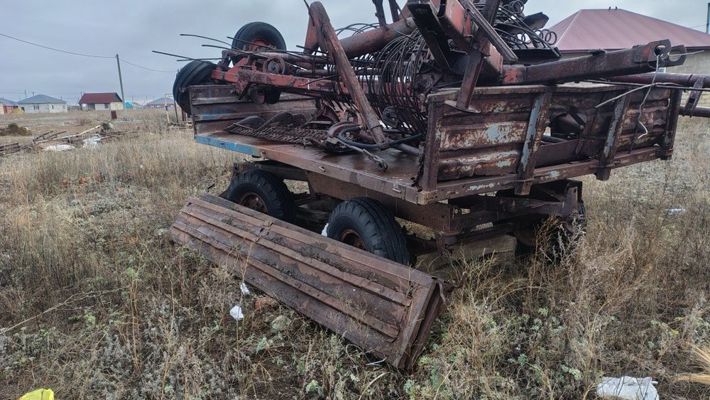 Трактор , косилка , прицеп