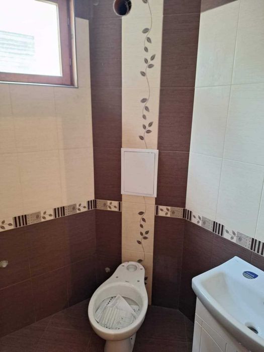 Продава се Четиристаен апартамент в Пловдив, Централна гара - 133 кв.м за 1617 €/кв.м - Снимка #5