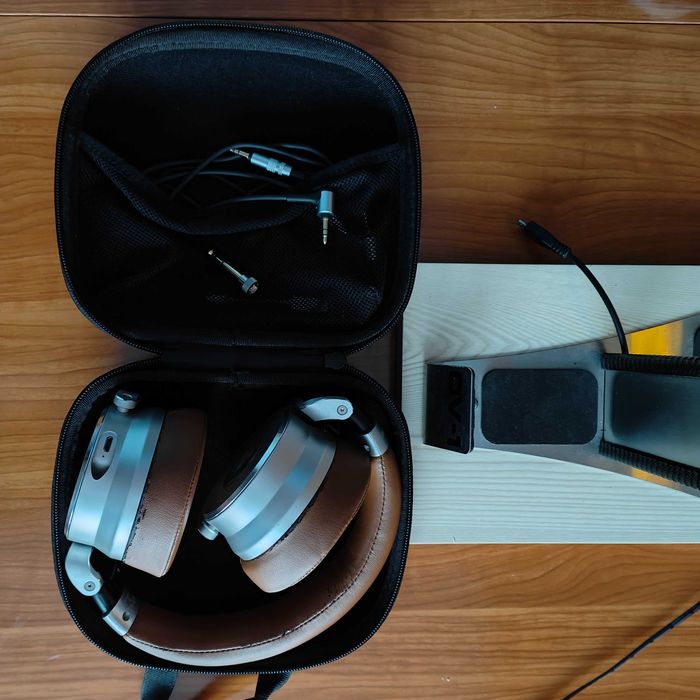 Casti  Ashdown Meters OV-1 cu vumetre reale