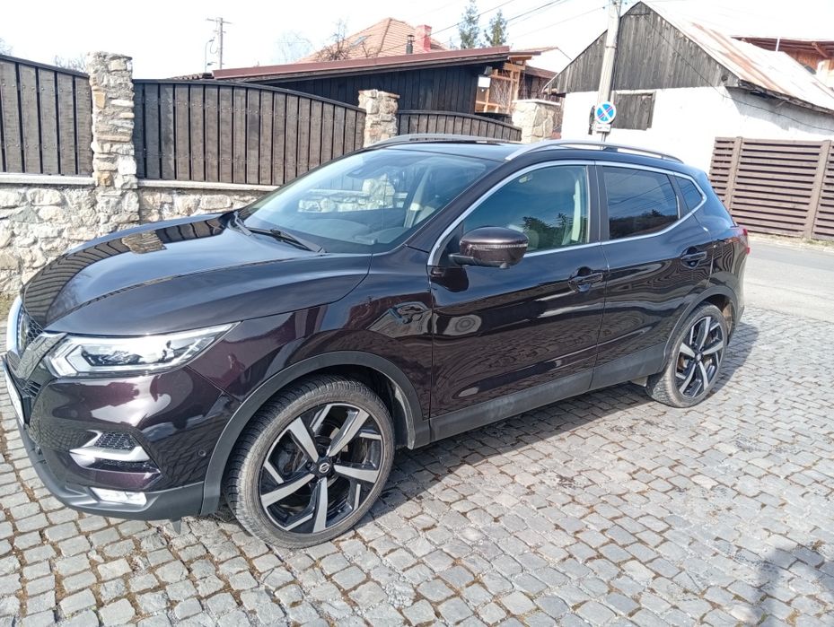 Vand Nissan Qashqai  76837 km Dig-Tekna 1.2 Benzina  115 Cp  Automat