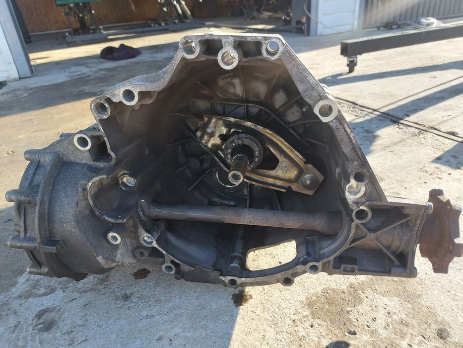 Cutie de viteze manuala 6+1 trepte AUDI A6 C7 4G  2.0 TDI cod NEJ