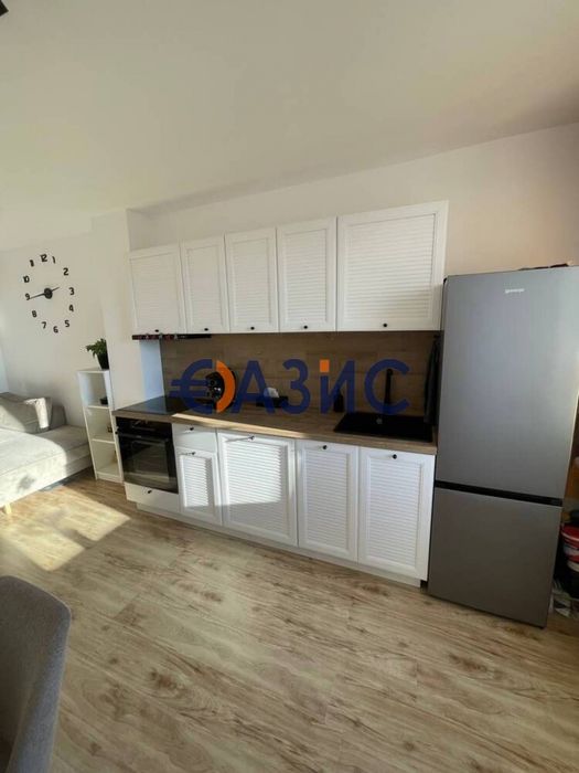 Голямо студио в комплекс "Гардения Хилс", 2 етаж, България, Слънчев