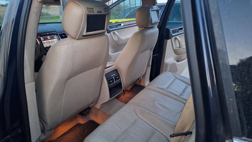 VW Touareg 3.0 TDI V6, CAS 240 к.с. , 60 броя на части