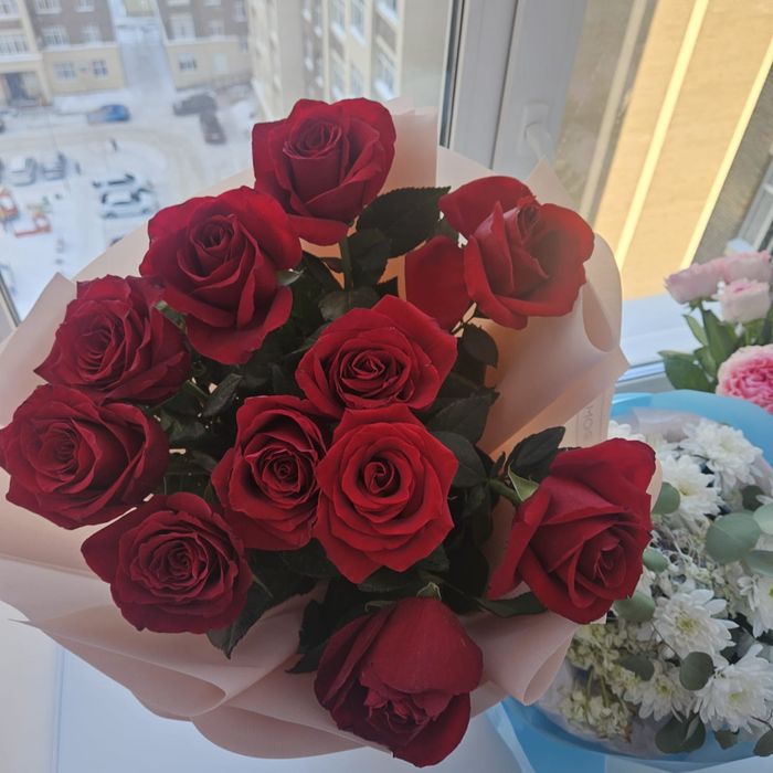 Продам два букета свежих роз