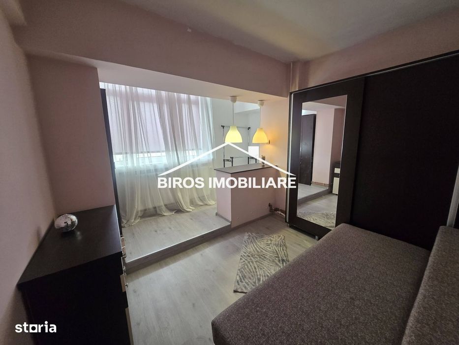 3 camere Calea Bucuresti - Vodafone