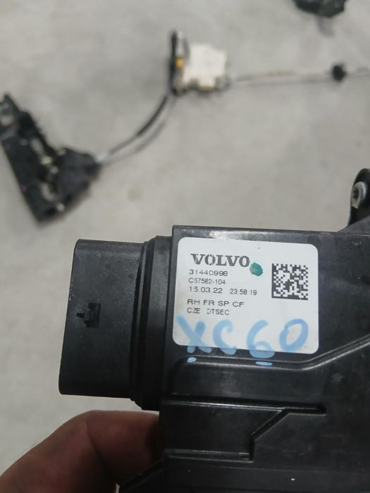 Broasca Usa Dreapta Fata Volvo Xc60 Ii 246 2017+