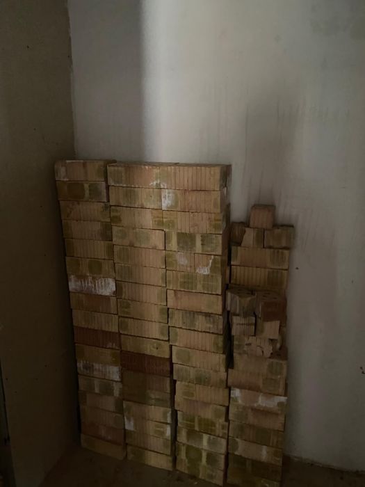 Кирпичи отдам даром, самовывоз срочно