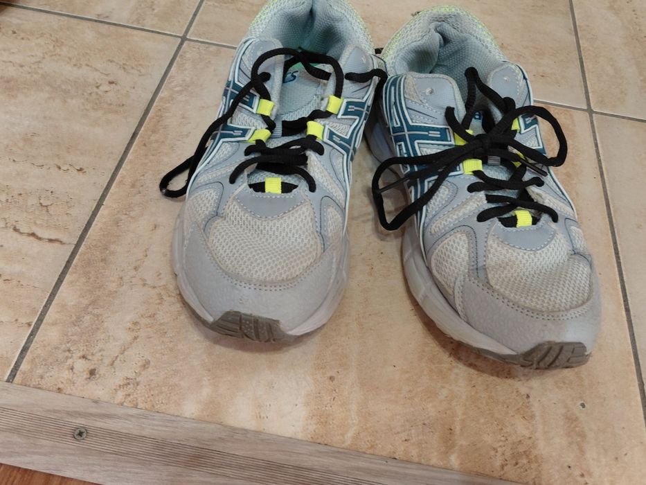 Asics Gel-Kahana 8