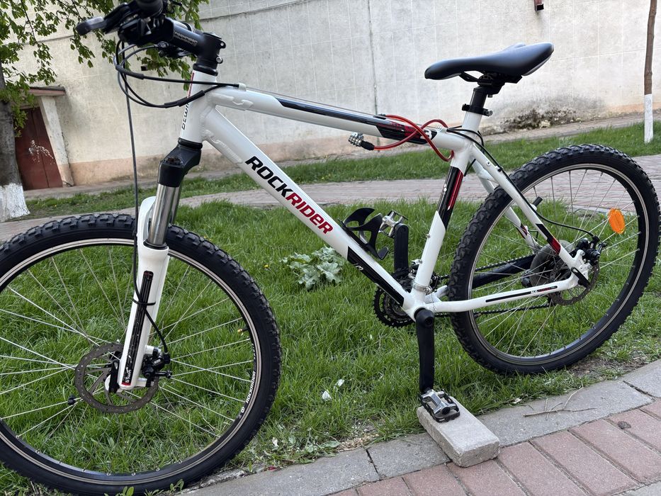 Bicicleta Rockrider 5.3 26’