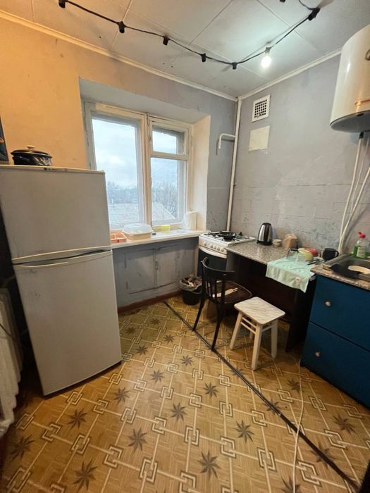 Продаю квартиру срочно!