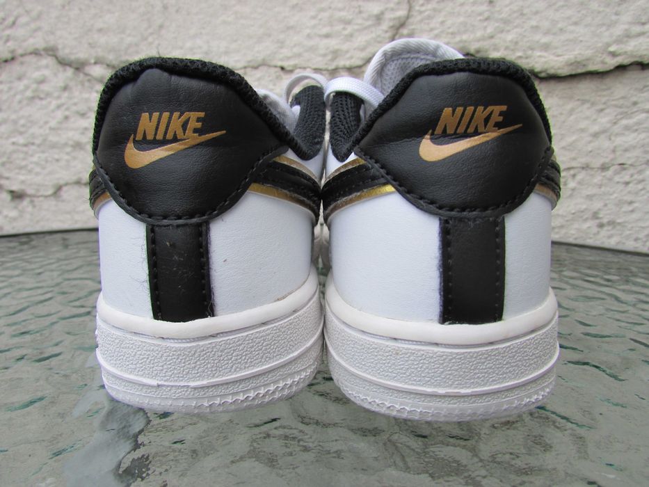 Детски маратонки Nike Force 1 LV8