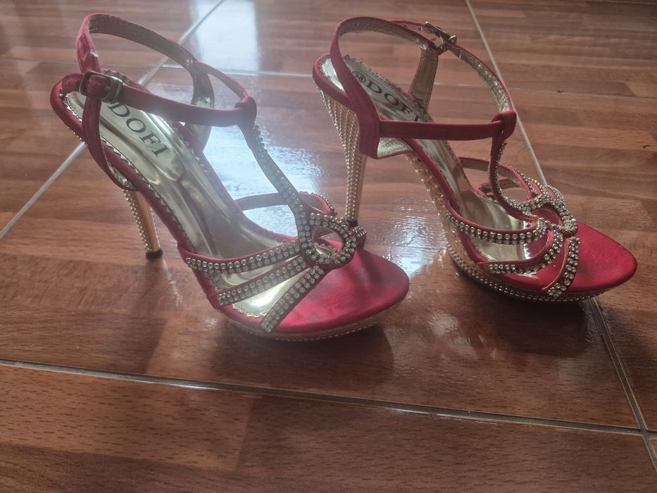 Sandale elegante