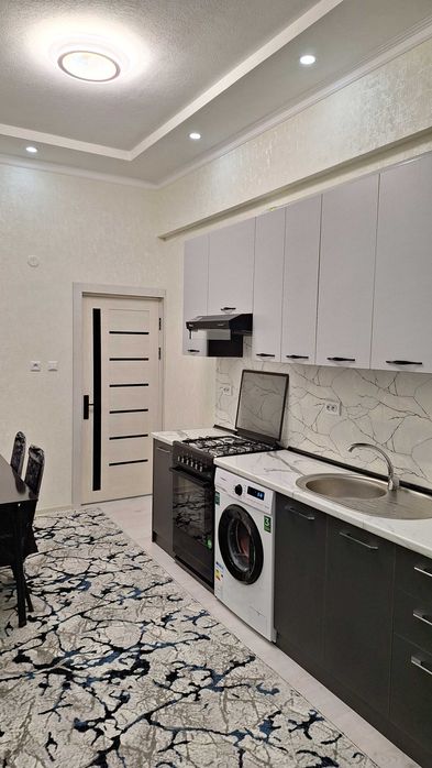 Terakzor restorani yonida 2-etaj 2 xonali kvartira ijaraga beriladi