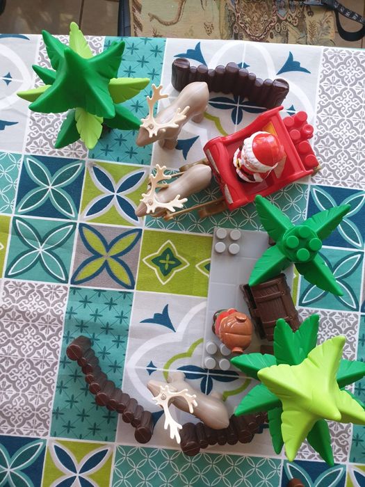 Конструктор Аbrick с дядо Коледа