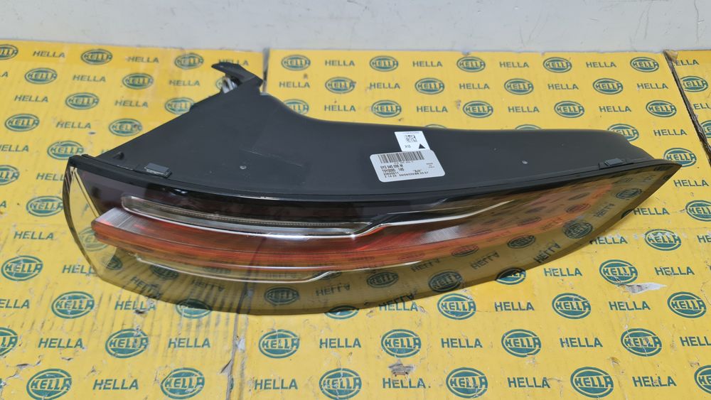 Lampa tripla stop led Porsche Cayenne 3 9y 9y0 9Y0945096M