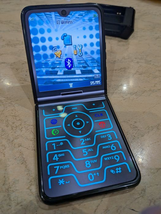 Motorola RAZR 40 ultra 12/256