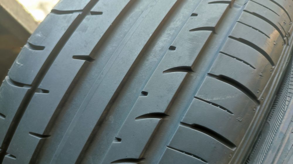 215/50/18" 4бр Falken ezenis fk453cc,dot3317,7mm