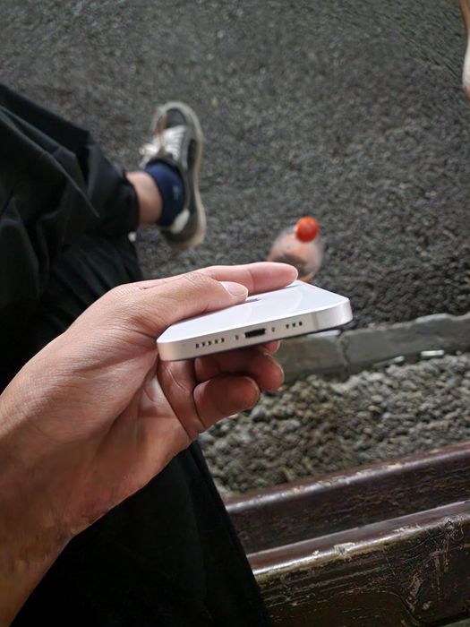 iPhone 12 78//64