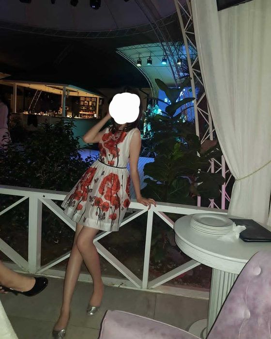 Платье девочка с маками белое