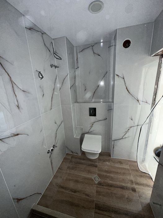 Извършане на ремонт на бани , подови настилки , гранитогрес , фаянс