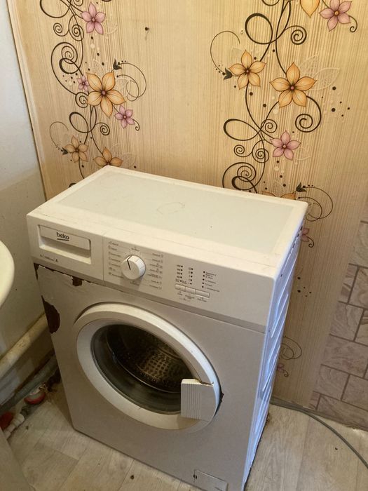 Стиралная машина автомат