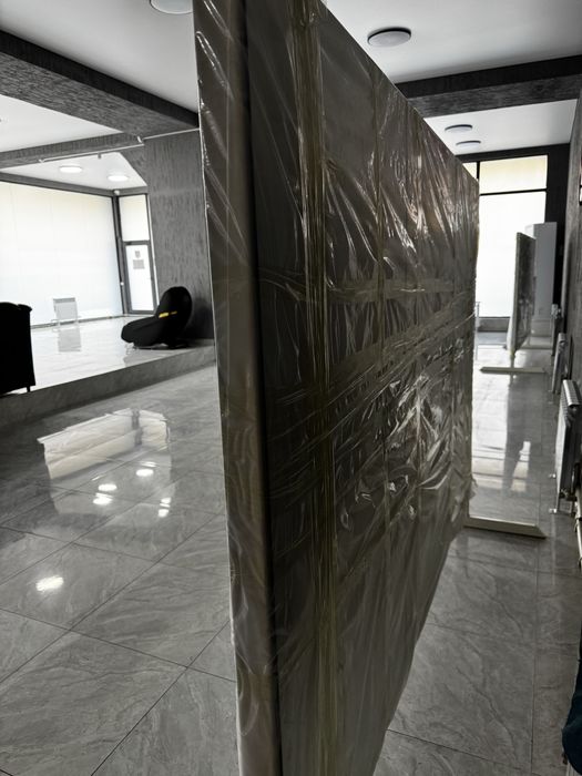 Продам зеркала, напольные в отличном состоянии