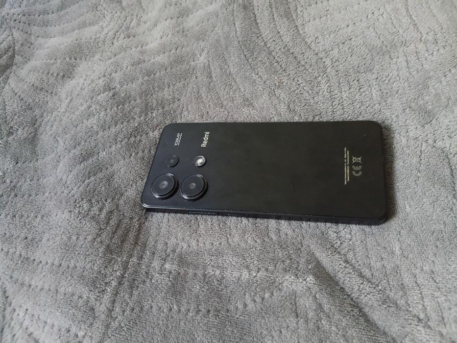 Продаю телефон Redmi note 13  8/256GB