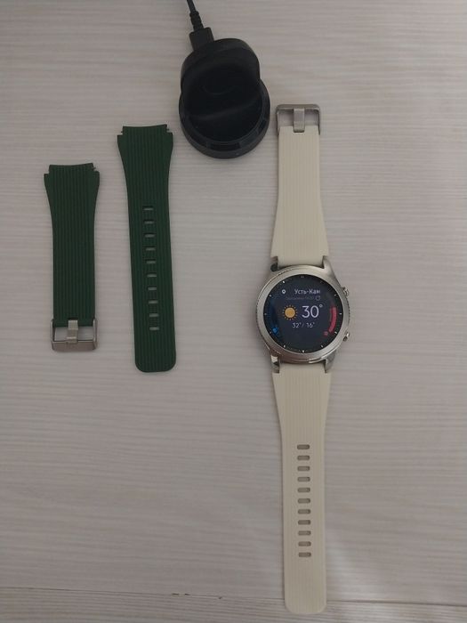 Смарт часы Samsung