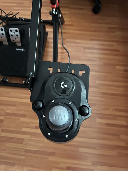 Logitech g 29 cu stand