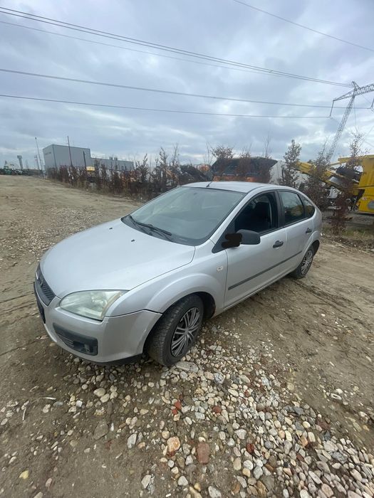 Bara fata capota trager far grila usa haion Ford Focus