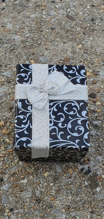 Бижута  с камъни