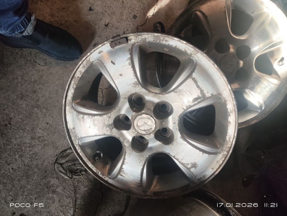 Продам диски  на 16