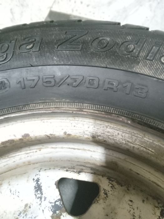 Продам  балоны с дисками в комплекте  R13 , R14 .