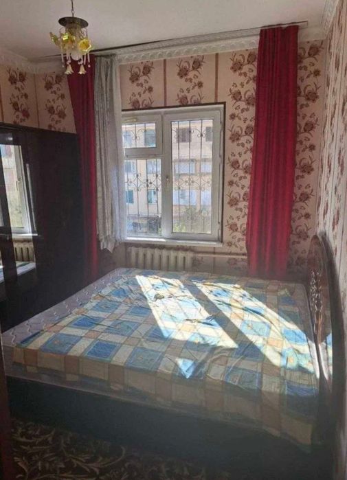 Продается квартира Юнусобад 9кв 4/4/5