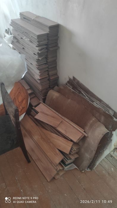 Пол деревянный (только на дрова, даже ламинат)