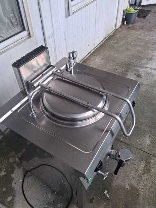 Echipamente profesionale de bucătărie – second-hand, stare bună