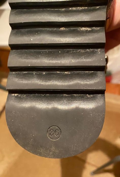 Зимние кожаные ботинки на девочку