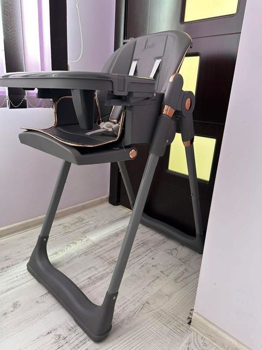 Детски стол за хранене