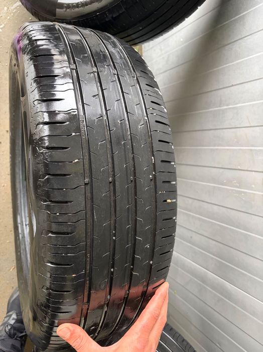 Летни гуми Continental -215/55R 17