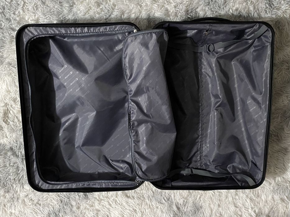 Большой чемодан L