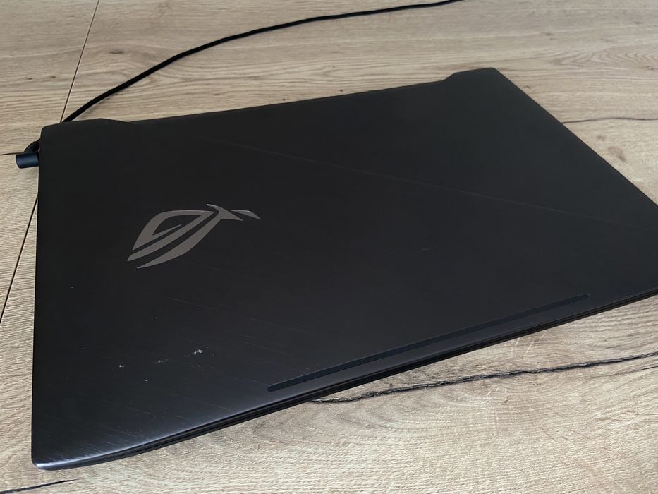 Продам ноутбук!