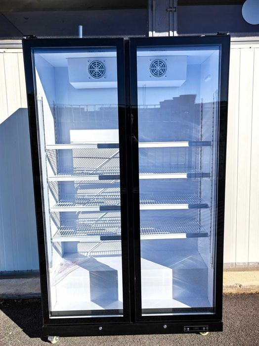 Хладилна витрина вертикална, 1000 литра SC-1000