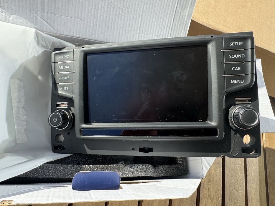 Display unitate media passat B8
