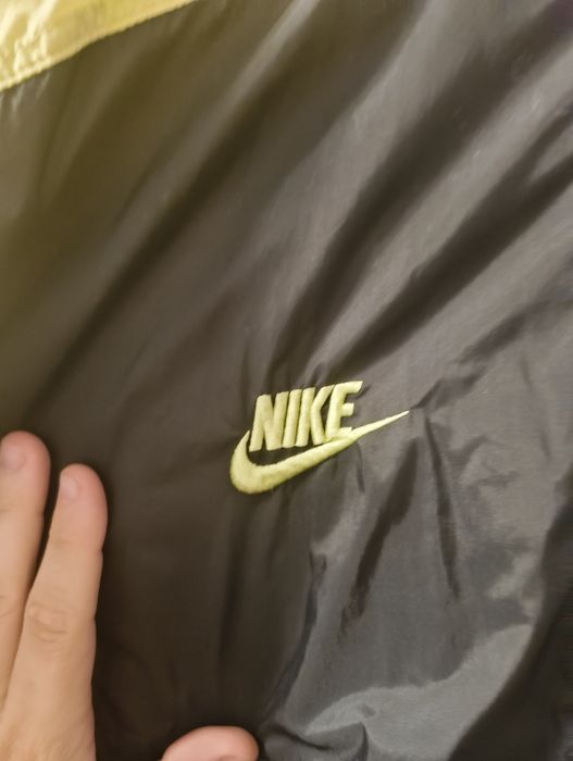 Geaca Borussia Dortmund anii 90. Nike