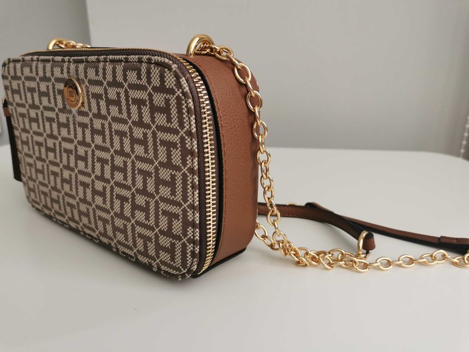 Дамска чанта Tommy Hilfiger