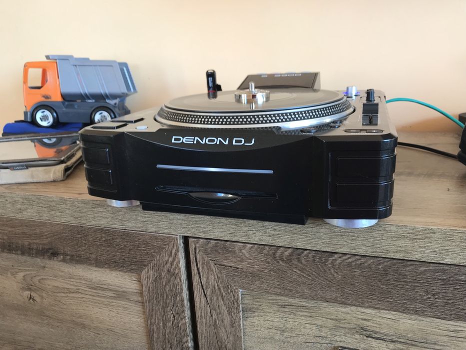 2 х Denon SC 3900 digital turntables